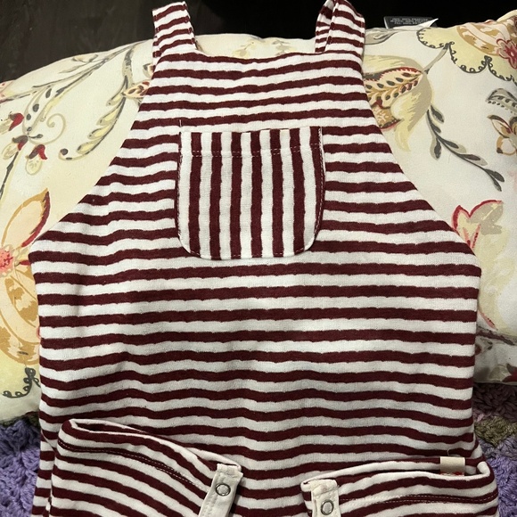 New Me and Henry 6/9M Jumper Soft and Well Made. - Picture 1 of 4